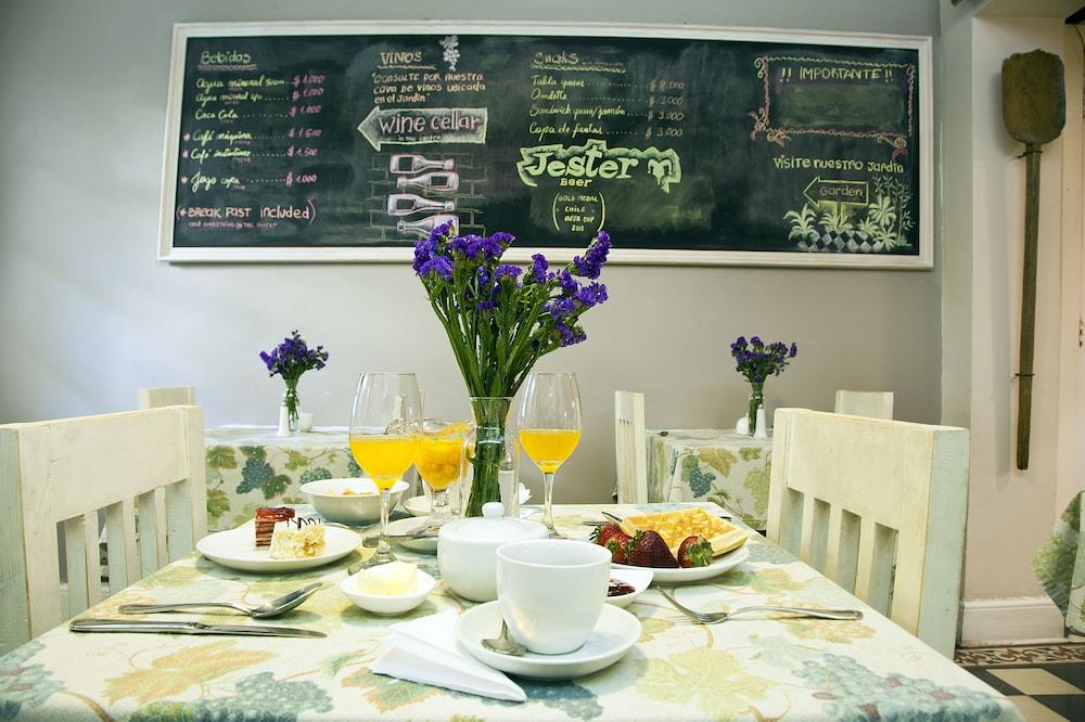 Mito Casa Hotel Сантяго Екстериор снимка